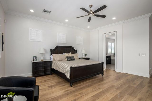 13713 W HARVEST Avenue, Litchfield Park, AZ 85340