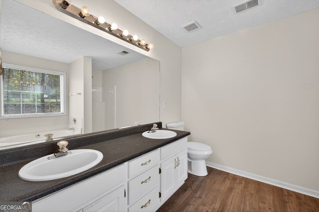 222 Eagles Crest Court, Mcdonough, GA 30253