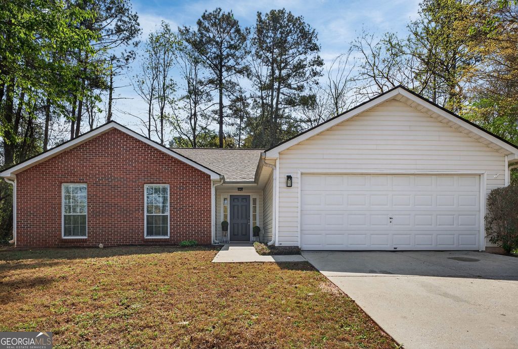 222 Eagles Crest Court, Mcdonough, GA 30253