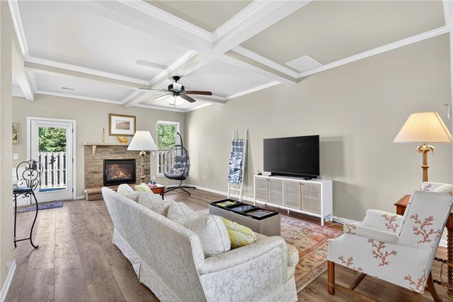 207 E Deer Drive, Greenville, SC 29611