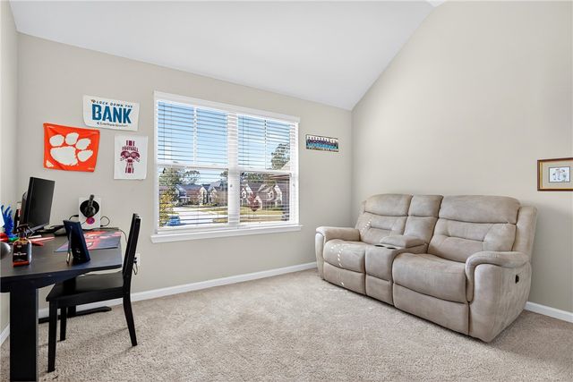 207 E Deer Drive, Greenville, SC 29611