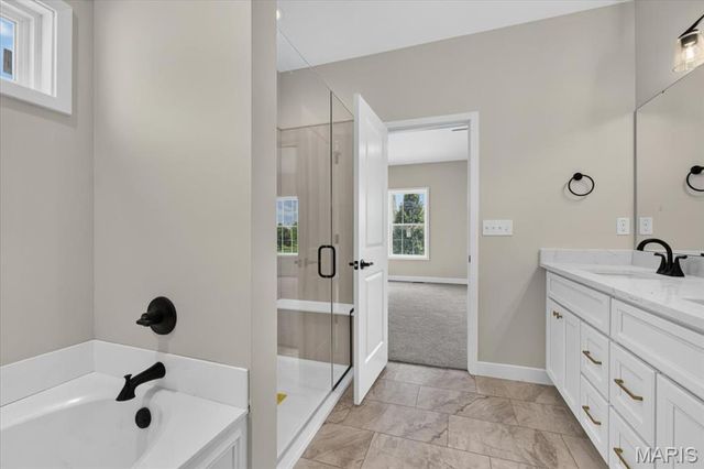 1227 Ole Town Bridge Drive, O'fallon, IL 62269