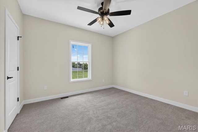 1227 Ole Town Bridge Drive, O'fallon, IL 62269