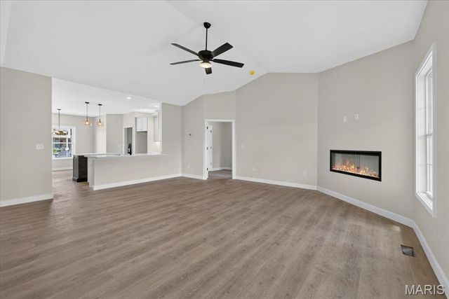 1227 Ole Town Bridge Drive, O'fallon, IL 62269