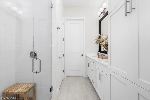 7281 Saona CT, Naples, FL 34113