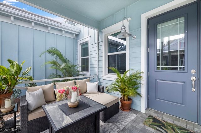 7281 Saona CT, Naples, FL 34113