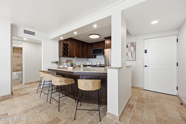 2200 OCEAN Drive S 4A, Jacksonville Beach, FL 32250