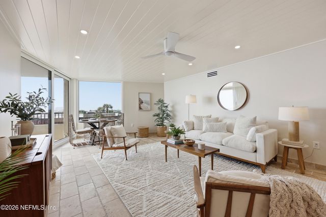 2200 OCEAN Drive S 4A, Jacksonville Beach, FL 32250