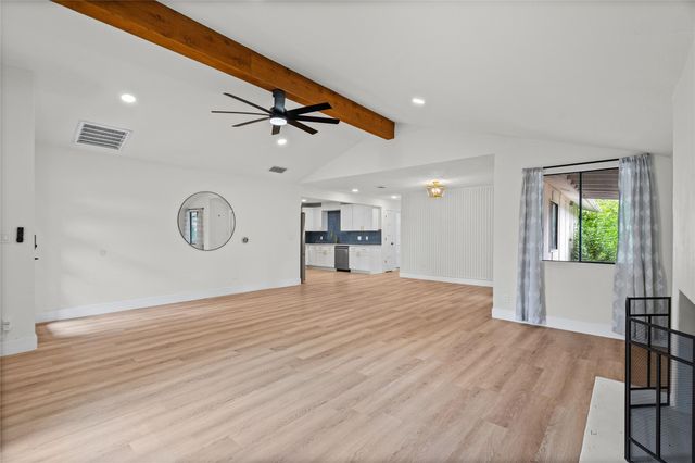 2400 Broken Oak DR, Austin, TX 78745
