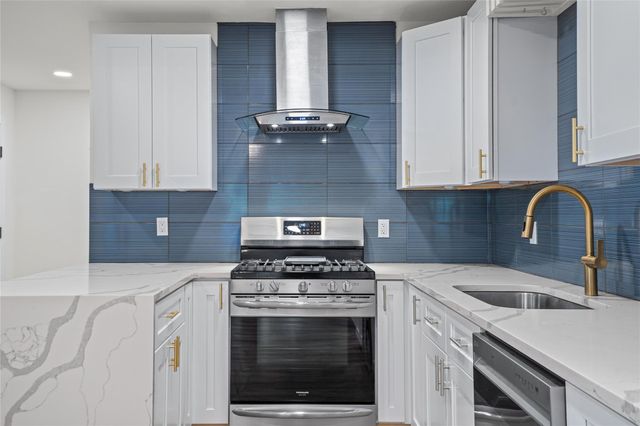 2400 Broken Oak DR, Austin, TX 78745