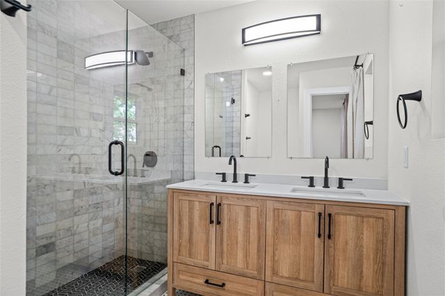 2400 Broken Oak DR, Austin, TX 78745