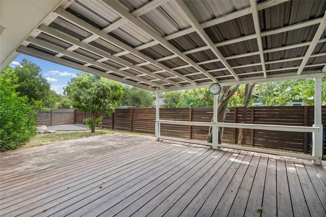 2400 Broken Oak DR, Austin, TX 78745