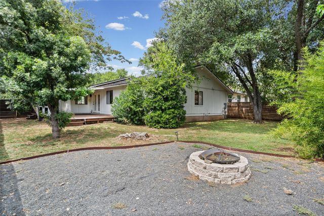 2400 Broken Oak DR, Austin, TX 78745