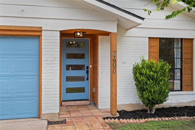 2400 Broken Oak DR, Austin, TX 78745