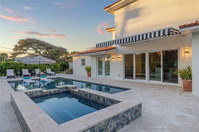 935 Sea Watch Lane, Vero Beach, FL 32963