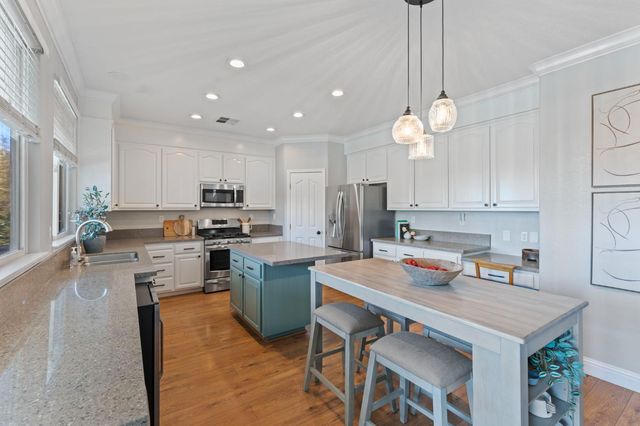 5113 Wedgewood Way, Rocklin, CA 95765