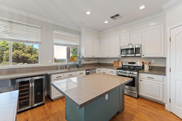 5113 Wedgewood Way, Rocklin, CA 95765