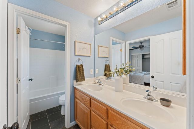 5113 Wedgewood Way, Rocklin, CA 95765