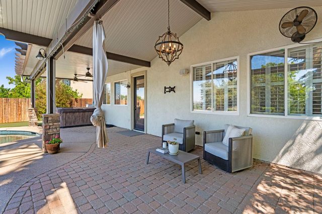 5113 Wedgewood Way, Rocklin, CA 95765