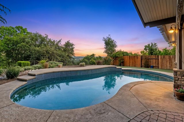 5113 Wedgewood Way, Rocklin, CA 95765