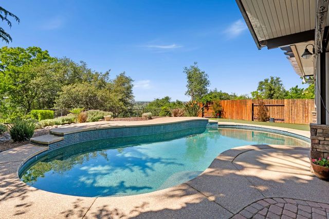 5113 Wedgewood Way, Rocklin, CA 95765