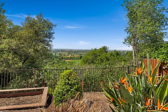 5113 Wedgewood Way, Rocklin, CA 95765