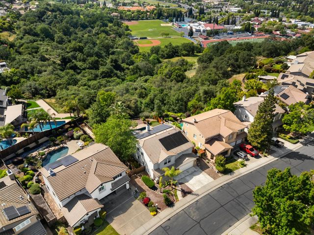 5113 Wedgewood Way, Rocklin, CA 95765