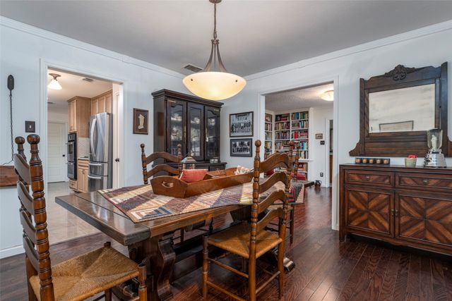 3615 Yorkshire Drive, Arlington, TX 76013