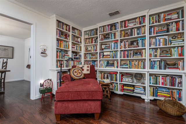 3615 Yorkshire Drive, Arlington, TX 76013