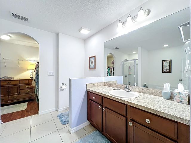 817 LAUREL VIEW WAY, Groveland, FL 34736