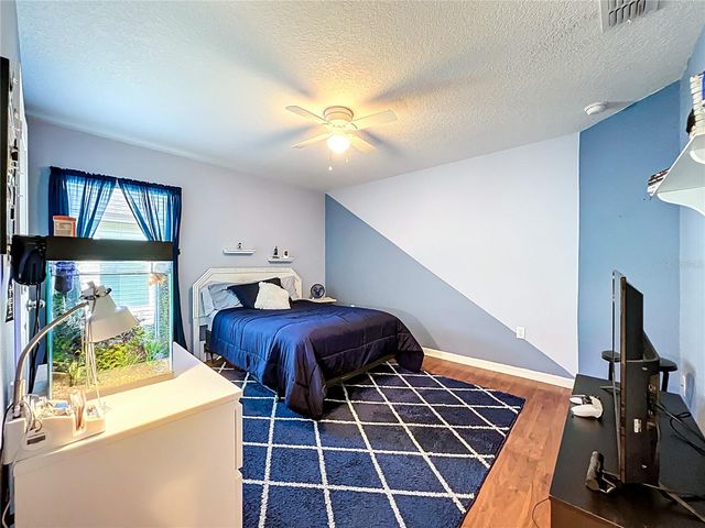 817 LAUREL VIEW WAY, Groveland, FL 34736