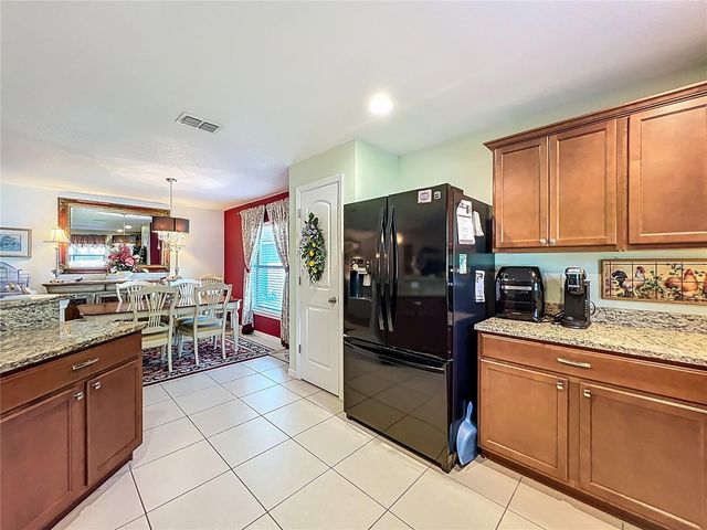817 LAUREL VIEW WAY, Groveland, FL 34736