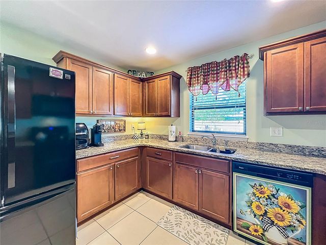 817 LAUREL VIEW WAY, Groveland, FL 34736