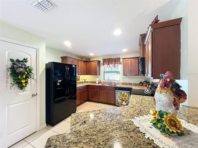 817 LAUREL VIEW WAY, Groveland, FL 34736