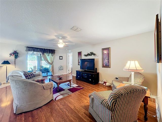 817 LAUREL VIEW WAY, Groveland, FL 34736