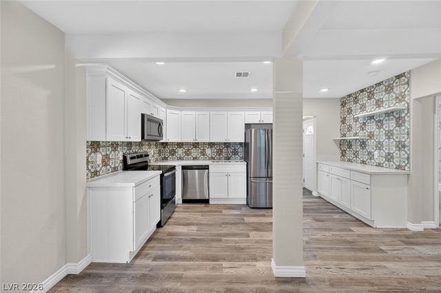 228 North 17th Street, Las Vegas, NV 89101