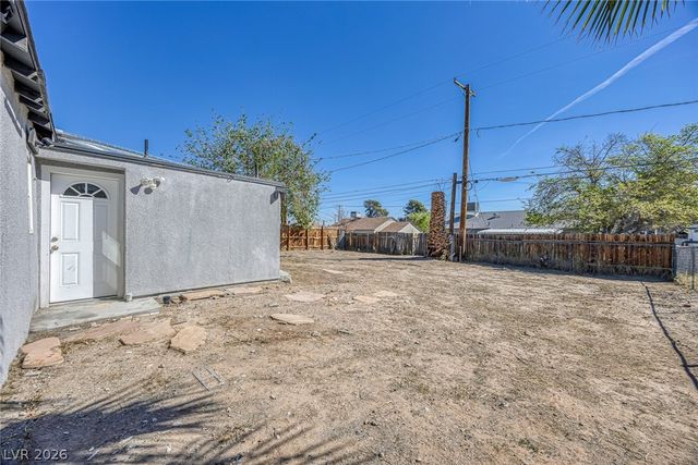 228 North 17th Street, Las Vegas, NV 89101