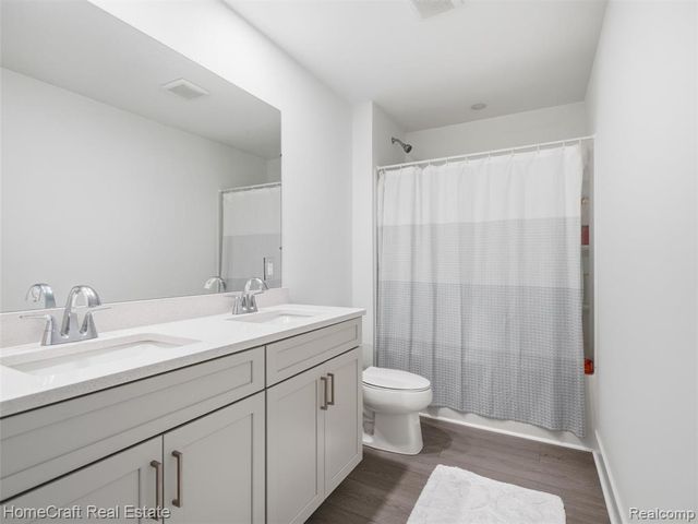9880 Firwood, Plymouth, MI 48170