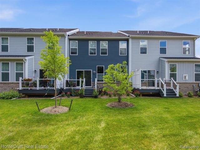 9880 Firwood, Plymouth, MI 48170