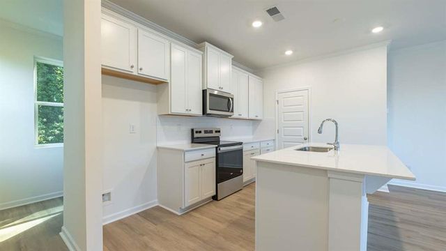 1302 Lakota Place, Atlanta, GA 30315