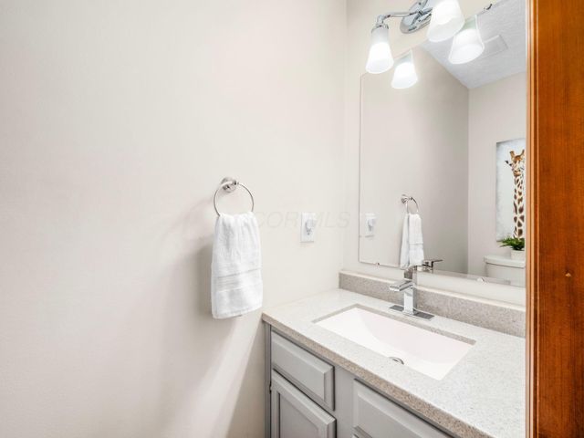 5838 Ulster Drive, Dublin, OH 43016