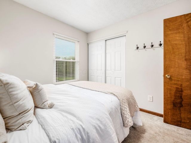 5838 Ulster Drive, Dublin, OH 43016