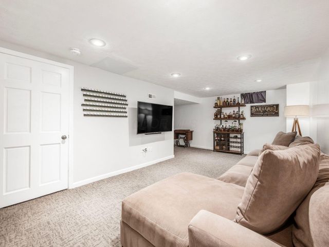 5838 Ulster Drive, Dublin, OH 43016