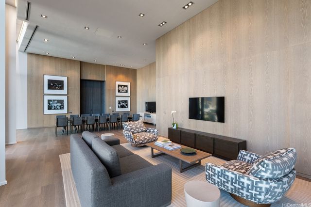 1000 Auahi Street 1710, Honolulu, HI 96814