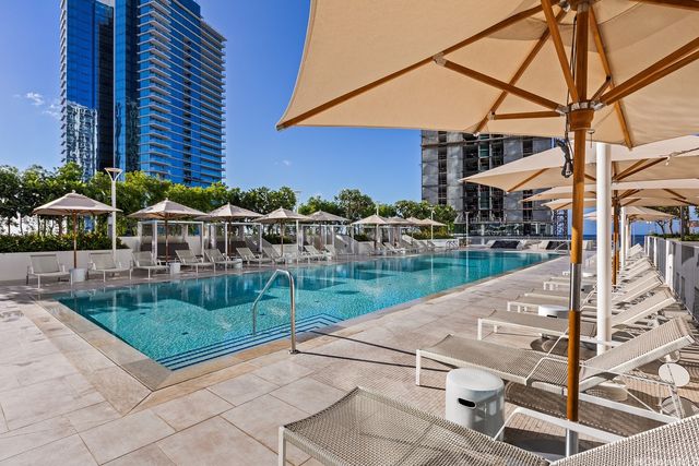 1000 Auahi Street 1710, Honolulu, HI 96814