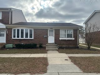 456 Duck Lane, Wood Dale, IL 60191