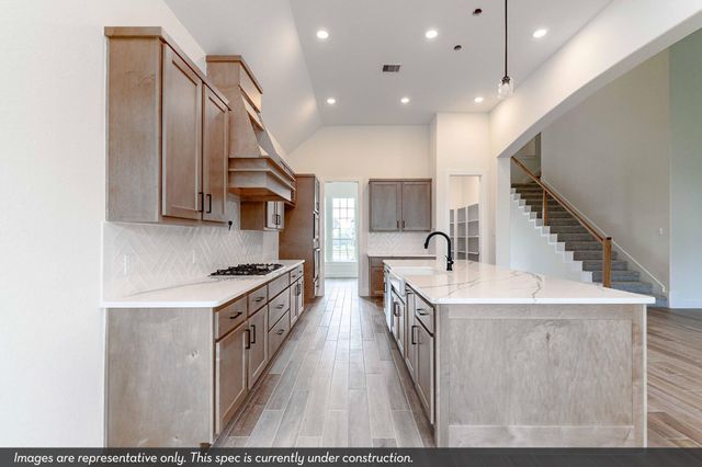 8423 Crab Blossom Drive, Cypress, TX 77433