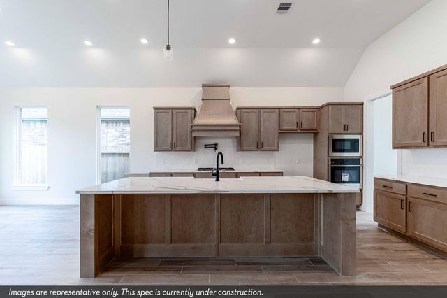 8423 Crab Blossom Drive, Cypress, TX 77433