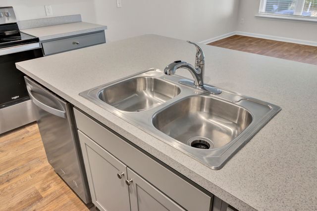 103 Rosefield Court, Summerville, SC 29485