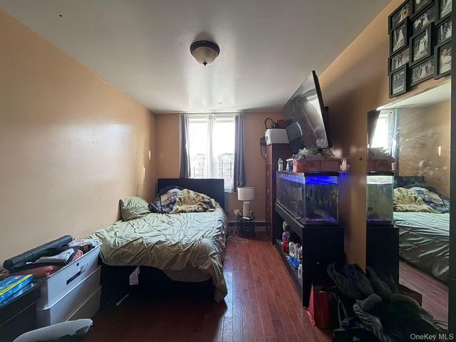 101-18 39th Avenue, Corona, NY 11368